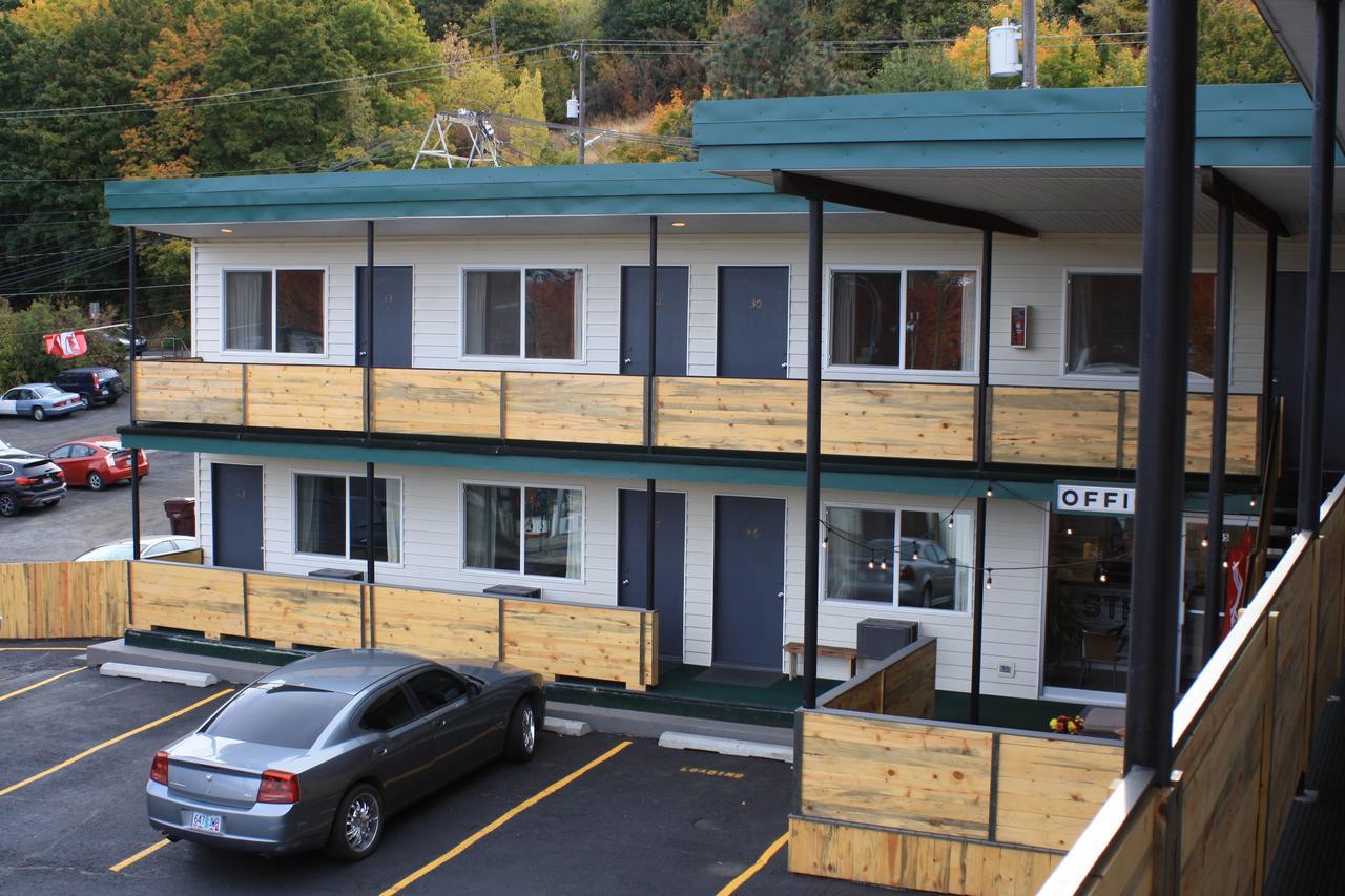 The State Inn Pullman Exterior photo